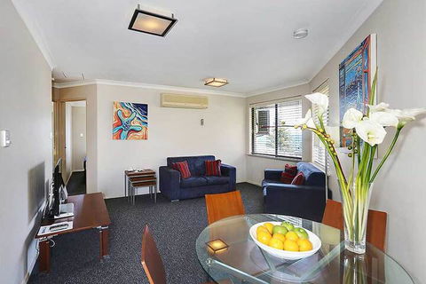 Scarborough Beach Front Resort - Shell 7 - Accommodation Guide 2