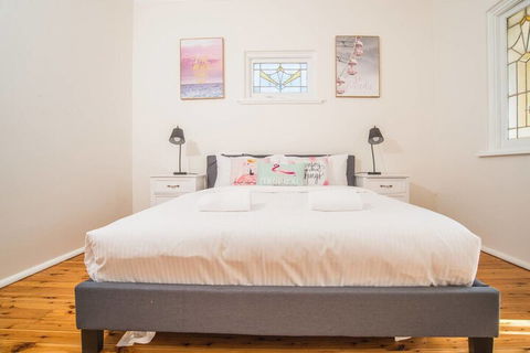 Belmore House - Accommodation Asia 7