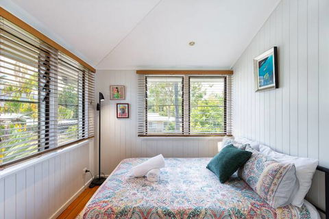 Edenvale Cottage In Beautiful Tropical - Accommodation Guide 6
