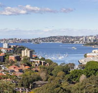 2 Bdrm North Sydney with harbour views - Accommodation Asia