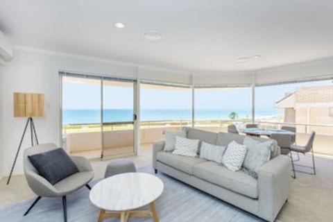 Cottesloe Ocean View House - Accommodation Asia 0