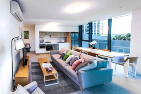 Incredible Riverside Apartment In Brisbane - Accommodation Asia 0