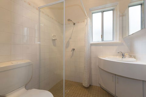 North Cottesloe Cottage - Accommodation Guide 5