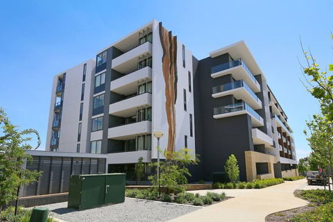 Large Modern 2 Bedroom Apartment Near Lake Claremont - Accommodation Guide 1