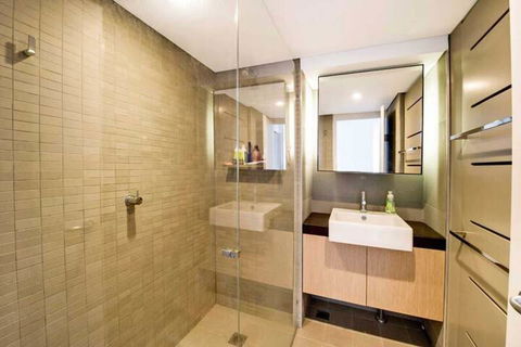 Boutique Bondi 1 Bedroom Apartment - Accommodation Guide 4