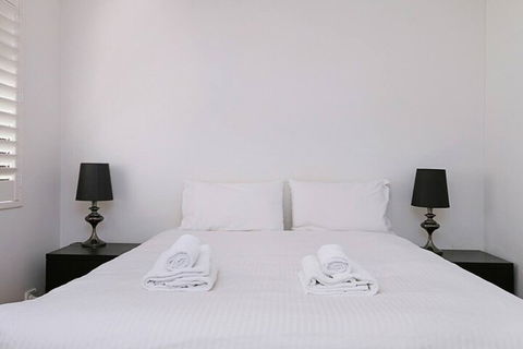 Safe & Secure 2 Bedroom Villa - Accommodation Guide 7