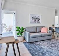 2 Bedroom Apt With Balcony  Air Con in Plympton - Accommodation Asia