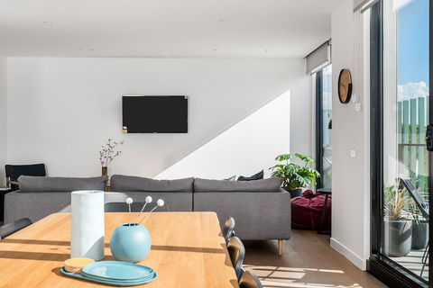 BOUTIQUE STAYS - Axel Apartments - Accommodation Guide 5
