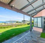 Victor Harbor Beachfront Bliss  WiFi - Accommodation Asia