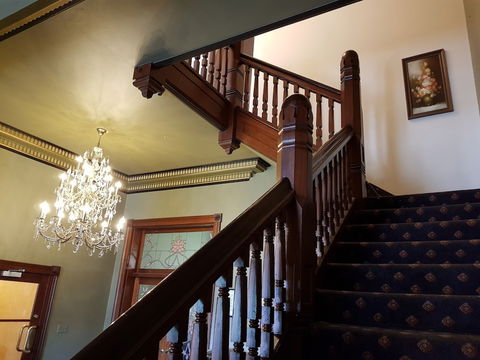 Madden's Commercial Hotel - Accommodation Asia 6
