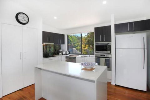 8 Cabbi Court Coolum Beach New Listing - Accommodation Asia 3