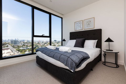 The Lively City 2bed 2 Bath APT @footscray - Accommodation Asia 6