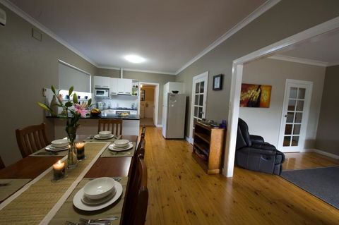 Port Lincoln Holiday Houses - Accommodation Asia 6
