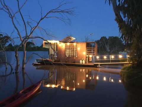 Bills Boathouse - Accommodation Asia 7