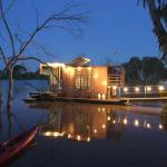 Bills Boathouse - Accommodation Asia 1