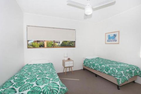 Unit 2 Cooltoro Court 7 Frank Street Coolum Beach 400 BOND LINEN INCLUDED - Accommodation Asia 6