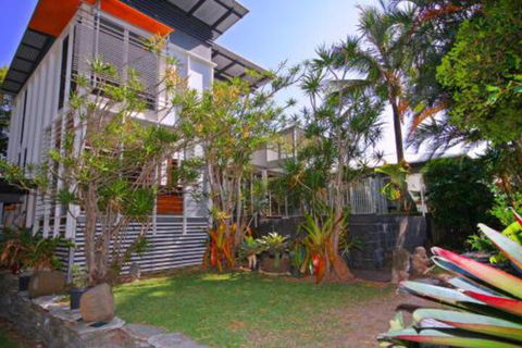 13 Ann Street Coolum Beach Pet Friendly Linen Included - Accommodation Asia 0