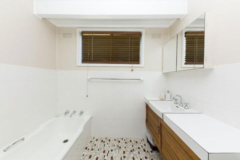 Beach Cottage - Accommodation Asia 5