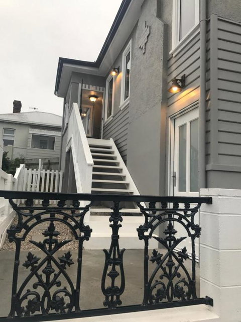 The Grove - Accommodation Guide 5