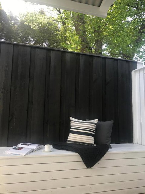 The Grove - Accommodation Guide 7