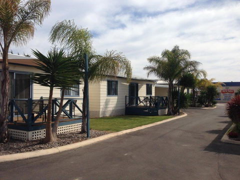 Sail & Anchor - Accommodation Guide 5
