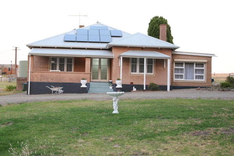 Pink Gums Farmstay - Accommodation Asia 4