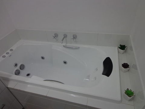The Beach Villa Bunbury - Accommodation Guide 5