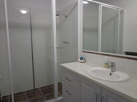 The Beach Villa Bunbury - Accommodation Guide 4