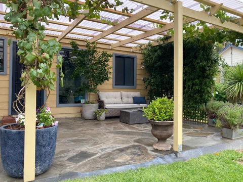 Adagio In Auburn - Accommodation Guide 4