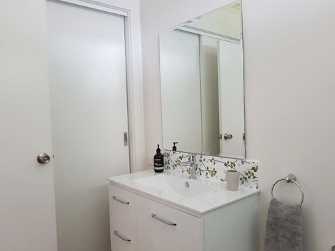 Fish Creek Alkira Accommodation - Accommodation Asia 2