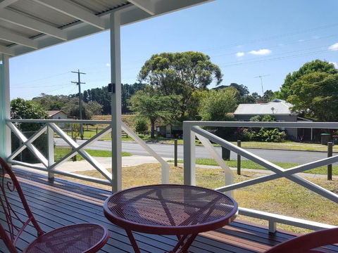 Fish Creek Alkira Accommodation - Accommodation Asia 6