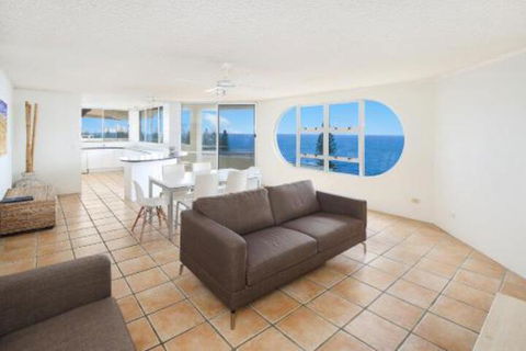 Wickham Cove Unit 10 45 Albert Street. Kings Beach - Accommodation Asia 5