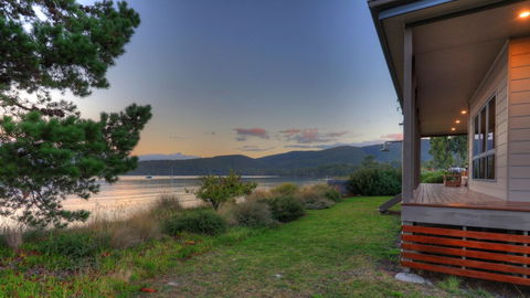 Tides Reach - Essentially Tas Dover - Accommodation Asia 2