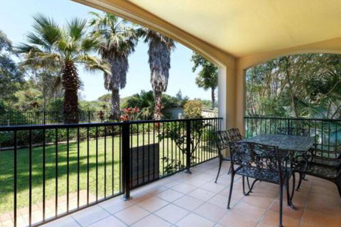 Aquarius Apartment 3 - Accommodation China 4