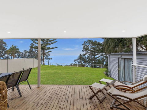 Toukley Waterfront Oasis - Accommodation Asia 6
