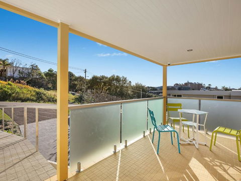 White Beach 42 Ash Street - Accommodation Guide 2