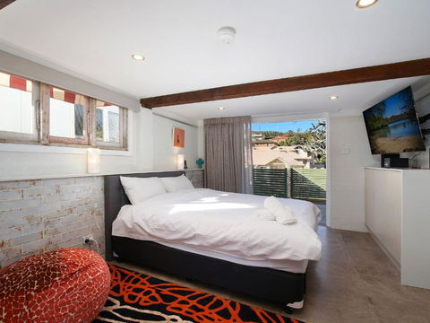 White Beach Studio 42a Ash Street - Accommodation Guide 4