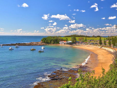 White Beach Studio 42a Ash Street - Accommodation Guide 1