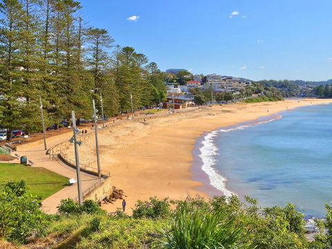 White Beach Studio 42a Ash Street - Accommodation Guide 2