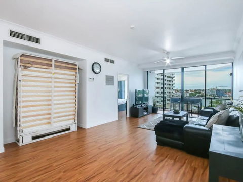 Modern 2 Bedroom River View Apartment In Docklands - Accommodation Asia 5
