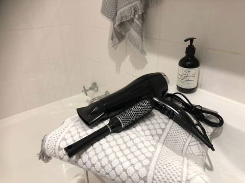 Escape To Strathfield For 8 Guests - Accommodation Guide 3