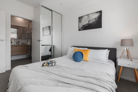 Heart Of Ormond Apartment By Ready Set Host - Accommodation Guide 5