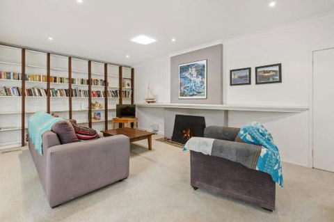 BIRDSONG MORNINGTON - Accommodation Asia 4