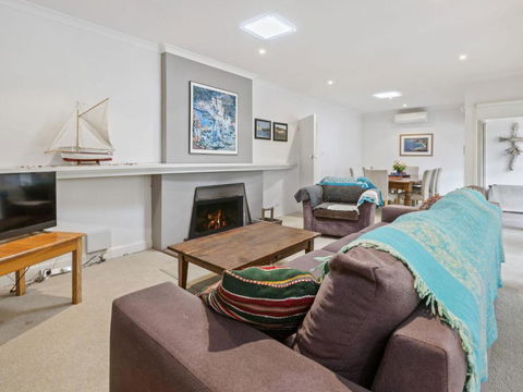 BIRDSONG MORNINGTON - Accommodation Asia 1