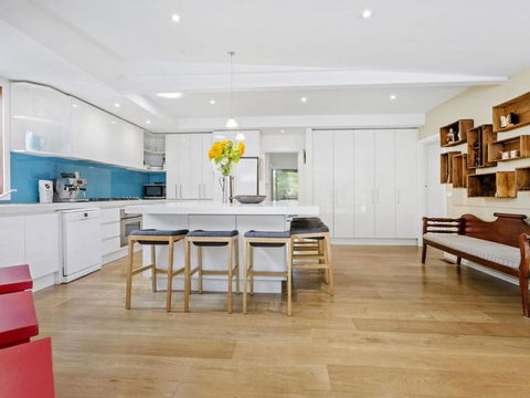 BIRDSONG MORNINGTON - Accommodation Asia 2