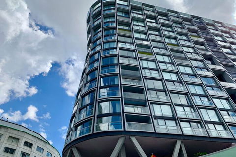 Flat With Rooftop View ON Opera House & Fireworks - Accommodation Asia 4