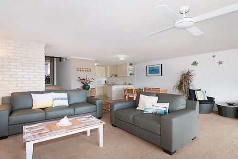 Wintersview 2 Lennox Head - Accommodation Asia 4
