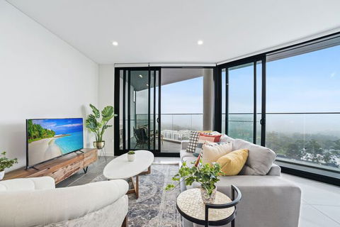 HomeHotel Ultra Luxury 2 Bedroom Next To Mall & Train - Accommodation Asia 3