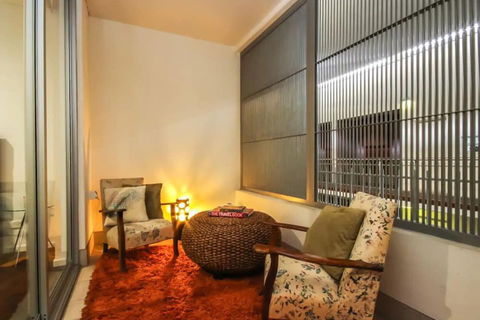 Large 3 Bedroom Apartment With River Views Near The Stadium - Accommodation Guide 6