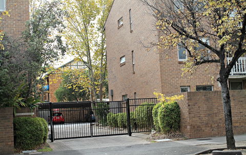 Adelaide Dresscircle Apartments - Archer Street - Accommodation Asia 2